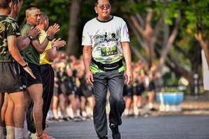 BIB: 838
                            <button type="button" onclick="openModal(3749507)" class="btn btn-primary btn-sm float-right btn-popup" data-toggle="modal" data-target=".modal-high-quality">
                        <i class="fas fa-shopping-cart"></i> Add to Cart
                    </button>
                                            <button type="button" onclick="isThisMe(3749507, true)" class="btn btn-success btn-sm float-right btn-popup btn-isme hidden" data-toggle="tooltip" data-placement="bottom" title="นี่คือรูปของคุณใช่ไหม คลิกที่นี่เพื่อเอาเข้าอัลบั้ม">
                        <i class="fas fa-plus"></i> Add to album
                    </button>
                    <button type="button" onclick="isThisMe(3749507, false)" class="btn btn-warning btn-sm float-right btn-popup btn-isnotme hidden">
                        <i class="fas fa-ban"></i> Remove from album
                    </button>