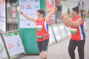 BIB: 1291, 1290
                            <button type="button" onclick="openModal(3751182)" class="btn btn-primary btn-sm float-right btn-popup" data-toggle="modal" data-target=".modal-high-quality">
                        <i class="fas fa-shopping-cart"></i> Add to Cart
                    </button>
                                            <button type="button" onclick="isThisMe(3751182, true)" class="btn btn-success btn-sm float-right btn-popup btn-isme hidden" data-toggle="tooltip" data-placement="bottom" title="นี่คือรูปของคุณใช่ไหม คลิกที่นี่เพื่อเอาเข้าอัลบั้ม">
                        <i class="fas fa-plus"></i> Add to album
                    </button>
                    <button type="button" onclick="isThisMe(3751182, false)" class="btn btn-warning btn-sm float-right btn-popup btn-isnotme hidden">
                        <i class="fas fa-ban"></i> Remove from album
                    </button>