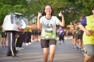 BIB: 2028
                            <button type="button" onclick="openModal(3750730)" class="btn btn-primary btn-sm float-right btn-popup" data-toggle="modal" data-target=".modal-high-quality">
                        <i class="fas fa-shopping-cart"></i> Add to Cart
                    </button>
                                            <button type="button" onclick="isThisMe(3750730, true)" class="btn btn-success btn-sm float-right btn-popup btn-isme hidden" data-toggle="tooltip" data-placement="bottom" title="นี่คือรูปของคุณใช่ไหม คลิกที่นี่เพื่อเอาเข้าอัลบั้ม">
                        <i class="fas fa-plus"></i> Add to album
                    </button>
                    <button type="button" onclick="isThisMe(3750730, false)" class="btn btn-warning btn-sm float-right btn-popup btn-isnotme hidden">
                        <i class="fas fa-ban"></i> Remove from album
                    </button>