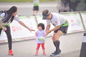 BIB: 881
                            <button type="button" onclick="openModal(3751422)" class="btn btn-primary btn-sm float-right btn-popup" data-toggle="modal" data-target=".modal-high-quality">
                        <i class="fas fa-shopping-cart"></i> Add to Cart
                    </button>
                                            <button type="button" onclick="isThisMe(3751422, true)" class="btn btn-success btn-sm float-right btn-popup btn-isme hidden" data-toggle="tooltip" data-placement="bottom" title="นี่คือรูปของคุณใช่ไหม คลิกที่นี่เพื่อเอาเข้าอัลบั้ม">
                        <i class="fas fa-plus"></i> Add to album
                    </button>
                    <button type="button" onclick="isThisMe(3751422, false)" class="btn btn-warning btn-sm float-right btn-popup btn-isnotme hidden">
                        <i class="fas fa-ban"></i> Remove from album
                    </button>