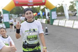 BIB: 694
                            <button type="button" onclick="openModal(3719280)" class="btn btn-primary btn-sm float-right btn-popup" data-toggle="modal" data-target=".modal-high-quality">
                        <i class="fas fa-shopping-cart"></i> Add to Cart
                    </button>
                                            <button type="button" onclick="isThisMe(3719280, true)" class="btn btn-success btn-sm float-right btn-popup btn-isme hidden" data-toggle="tooltip" data-placement="bottom" title="นี่คือรูปของคุณใช่ไหม คลิกที่นี่เพื่อเอาเข้าอัลบั้ม">
                        <i class="fas fa-plus"></i> Add to album
                    </button>
                    <button type="button" onclick="isThisMe(3719280, false)" class="btn btn-warning btn-sm float-right btn-popup btn-isnotme hidden">
                        <i class="fas fa-ban"></i> Remove from album
                    </button>