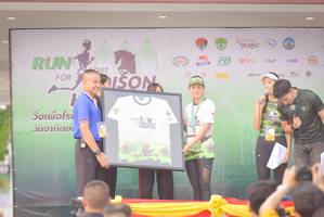 BIB: 
                            <button type="button" onclick="openModal(3751474)" class="btn btn-primary btn-sm float-right btn-popup" data-toggle="modal" data-target=".modal-high-quality">
                        <i class="fas fa-shopping-cart"></i> Add to Cart
                    </button>
                                            <button type="button" onclick="isThisMe(3751474, true)" class="btn btn-success btn-sm float-right btn-popup btn-isme hidden" data-toggle="tooltip" data-placement="bottom" title="นี่คือรูปของคุณใช่ไหม คลิกที่นี่เพื่อเอาเข้าอัลบั้ม">
                        <i class="fas fa-plus"></i> Add to album
                    </button>
                    <button type="button" onclick="isThisMe(3751474, false)" class="btn btn-warning btn-sm float-right btn-popup btn-isnotme hidden">
                        <i class="fas fa-ban"></i> Remove from album
                    </button>