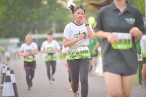 BIB: 1400
                            <button type="button" onclick="openModal(3751047)" class="btn btn-primary btn-sm float-right btn-popup" data-toggle="modal" data-target=".modal-high-quality">
                        <i class="fas fa-shopping-cart"></i> Add to Cart
                    </button>
                                            <button type="button" onclick="isThisMe(3751047, true)" class="btn btn-success btn-sm float-right btn-popup btn-isme hidden" data-toggle="tooltip" data-placement="bottom" title="นี่คือรูปของคุณใช่ไหม คลิกที่นี่เพื่อเอาเข้าอัลบั้ม">
                        <i class="fas fa-plus"></i> Add to album
                    </button>
                    <button type="button" onclick="isThisMe(3751047, false)" class="btn btn-warning btn-sm float-right btn-popup btn-isnotme hidden">
                        <i class="fas fa-ban"></i> Remove from album
                    </button>