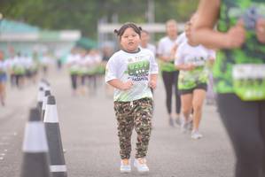 BIB: 297
                            <button type="button" onclick="openModal(3751004)" class="btn btn-primary btn-sm float-right btn-popup" data-toggle="modal" data-target=".modal-high-quality">
                        <i class="fas fa-shopping-cart"></i> Add to Cart
                    </button>
                                            <button type="button" onclick="isThisMe(3751004, true)" class="btn btn-success btn-sm float-right btn-popup btn-isme hidden" data-toggle="tooltip" data-placement="bottom" title="นี่คือรูปของคุณใช่ไหม คลิกที่นี่เพื่อเอาเข้าอัลบั้ม">
                        <i class="fas fa-plus"></i> Add to album
                    </button>
                    <button type="button" onclick="isThisMe(3751004, false)" class="btn btn-warning btn-sm float-right btn-popup btn-isnotme hidden">
                        <i class="fas fa-ban"></i> Remove from album
                    </button>