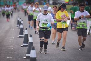 BIB: 1958, 2158, 2152
                            <button type="button" onclick="openModal(3750951)" class="btn btn-primary btn-sm float-right btn-popup" data-toggle="modal" data-target=".modal-high-quality">
                        <i class="fas fa-shopping-cart"></i> Add to Cart
                    </button>
                                            <button type="button" onclick="isThisMe(3750951, true)" class="btn btn-success btn-sm float-right btn-popup btn-isme hidden" data-toggle="tooltip" data-placement="bottom" title="นี่คือรูปของคุณใช่ไหม คลิกที่นี่เพื่อเอาเข้าอัลบั้ม">
                        <i class="fas fa-plus"></i> Add to album
                    </button>
                    <button type="button" onclick="isThisMe(3750951, false)" class="btn btn-warning btn-sm float-right btn-popup btn-isnotme hidden">
                        <i class="fas fa-ban"></i> Remove from album
                    </button>