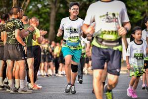 BIB: 872
                            <button type="button" onclick="openModal(3749501)" class="btn btn-primary btn-sm float-right btn-popup" data-toggle="modal" data-target=".modal-high-quality">
                        <i class="fas fa-shopping-cart"></i> Add to Cart
                    </button>
                                            <button type="button" onclick="isThisMe(3749501, true)" class="btn btn-success btn-sm float-right btn-popup btn-isme hidden" data-toggle="tooltip" data-placement="bottom" title="นี่คือรูปของคุณใช่ไหม คลิกที่นี่เพื่อเอาเข้าอัลบั้ม">
                        <i class="fas fa-plus"></i> Add to album
                    </button>
                    <button type="button" onclick="isThisMe(3749501, false)" class="btn btn-warning btn-sm float-right btn-popup btn-isnotme hidden">
                        <i class="fas fa-ban"></i> Remove from album
                    </button>