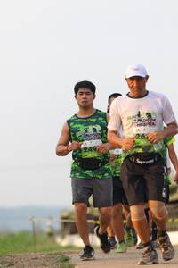 BIB: 244
                            <button type="button" onclick="openModal(3707672)" class="btn btn-primary btn-sm float-right btn-popup" data-toggle="modal" data-target=".modal-high-quality">
                        <i class="fas fa-shopping-cart"></i> Add to Cart
                    </button>
                                            <button type="button" onclick="isThisMe(3707672, true)" class="btn btn-success btn-sm float-right btn-popup btn-isme hidden" data-toggle="tooltip" data-placement="bottom" title="นี่คือรูปของคุณใช่ไหม คลิกที่นี่เพื่อเอาเข้าอัลบั้ม">
                        <i class="fas fa-plus"></i> Add to album
                    </button>
                    <button type="button" onclick="isThisMe(3707672, false)" class="btn btn-warning btn-sm float-right btn-popup btn-isnotme hidden">
                        <i class="fas fa-ban"></i> Remove from album
                    </button>