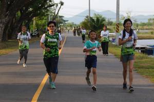 BIB: 
                            <button type="button" onclick="openModal(3710076)" class="btn btn-primary btn-sm float-right btn-popup" data-toggle="modal" data-target=".modal-high-quality">
                        <i class="fas fa-shopping-cart"></i> Add to Cart
                    </button>
                                            <button type="button" onclick="isThisMe(3710076, true)" class="btn btn-success btn-sm float-right btn-popup btn-isme hidden" data-toggle="tooltip" data-placement="bottom" title="นี่คือรูปของคุณใช่ไหม คลิกที่นี่เพื่อเอาเข้าอัลบั้ม">
                        <i class="fas fa-plus"></i> Add to album
                    </button>
                    <button type="button" onclick="isThisMe(3710076, false)" class="btn btn-warning btn-sm float-right btn-popup btn-isnotme hidden">
                        <i class="fas fa-ban"></i> Remove from album
                    </button>