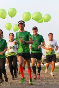 BIB: 
                            <button type="button" onclick="openModal(3707367)" class="btn btn-primary btn-sm float-right btn-popup" data-toggle="modal" data-target=".modal-high-quality">
                        <i class="fas fa-shopping-cart"></i> Add to Cart
                    </button>
                                            <button type="button" onclick="isThisMe(3707367, true)" class="btn btn-success btn-sm float-right btn-popup btn-isme hidden" data-toggle="tooltip" data-placement="bottom" title="นี่คือรูปของคุณใช่ไหม คลิกที่นี่เพื่อเอาเข้าอัลบั้ม">
                        <i class="fas fa-plus"></i> Add to album
                    </button>
                    <button type="button" onclick="isThisMe(3707367, false)" class="btn btn-warning btn-sm float-right btn-popup btn-isnotme hidden">
                        <i class="fas fa-ban"></i> Remove from album
                    </button>