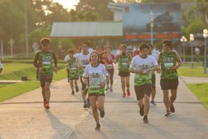 BIB: 
                            <button type="button" onclick="openModal(3706684)" class="btn btn-primary btn-sm float-right btn-popup" data-toggle="modal" data-target=".modal-high-quality">
                        <i class="fas fa-shopping-cart"></i> Add to Cart
                    </button>
                                            <button type="button" onclick="isThisMe(3706684, true)" class="btn btn-success btn-sm float-right btn-popup btn-isme hidden" data-toggle="tooltip" data-placement="bottom" title="นี่คือรูปของคุณใช่ไหม คลิกที่นี่เพื่อเอาเข้าอัลบั้ม">
                        <i class="fas fa-plus"></i> Add to album
                    </button>
                    <button type="button" onclick="isThisMe(3706684, false)" class="btn btn-warning btn-sm float-right btn-popup btn-isnotme hidden">
                        <i class="fas fa-ban"></i> Remove from album
                    </button>