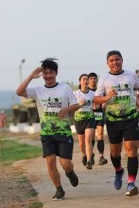 BIB: 2137, 1202
                            <button type="button" onclick="openModal(3706757)" class="btn btn-primary btn-sm float-right btn-popup" data-toggle="modal" data-target=".modal-high-quality">
                        <i class="fas fa-shopping-cart"></i> Add to Cart
                    </button>
                                            <button type="button" onclick="isThisMe(3706757, true)" class="btn btn-success btn-sm float-right btn-popup btn-isme hidden" data-toggle="tooltip" data-placement="bottom" title="นี่คือรูปของคุณใช่ไหม คลิกที่นี่เพื่อเอาเข้าอัลบั้ม">
                        <i class="fas fa-plus"></i> Add to album
                    </button>
                    <button type="button" onclick="isThisMe(3706757, false)" class="btn btn-warning btn-sm float-right btn-popup btn-isnotme hidden">
                        <i class="fas fa-ban"></i> Remove from album
                    </button>