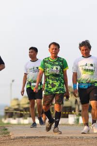 BIB: 1898
                            <button type="button" onclick="openModal(3707691)" class="btn btn-primary btn-sm float-right btn-popup" data-toggle="modal" data-target=".modal-high-quality">
                        <i class="fas fa-shopping-cart"></i> Add to Cart
                    </button>
                                            <button type="button" onclick="isThisMe(3707691, true)" class="btn btn-success btn-sm float-right btn-popup btn-isme hidden" data-toggle="tooltip" data-placement="bottom" title="นี่คือรูปของคุณใช่ไหม คลิกที่นี่เพื่อเอาเข้าอัลบั้ม">
                        <i class="fas fa-plus"></i> Add to album
                    </button>
                    <button type="button" onclick="isThisMe(3707691, false)" class="btn btn-warning btn-sm float-right btn-popup btn-isnotme hidden">
                        <i class="fas fa-ban"></i> Remove from album
                    </button>