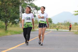 BIB: 1346, 1347
                            <button type="button" onclick="openModal(3710185)" class="btn btn-primary btn-sm float-right btn-popup" data-toggle="modal" data-target=".modal-high-quality">
                        <i class="fas fa-shopping-cart"></i> Add to Cart
                    </button>
                                            <button type="button" onclick="isThisMe(3710185, true)" class="btn btn-success btn-sm float-right btn-popup btn-isme hidden" data-toggle="tooltip" data-placement="bottom" title="นี่คือรูปของคุณใช่ไหม คลิกที่นี่เพื่อเอาเข้าอัลบั้ม">
                        <i class="fas fa-plus"></i> Add to album
                    </button>
                    <button type="button" onclick="isThisMe(3710185, false)" class="btn btn-warning btn-sm float-right btn-popup btn-isnotme hidden">
                        <i class="fas fa-ban"></i> Remove from album
                    </button>