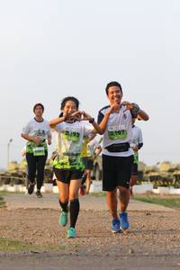 BIB: 
                            <button type="button" onclick="openModal(3707400)" class="btn btn-primary btn-sm float-right btn-popup" data-toggle="modal" data-target=".modal-high-quality">
                        <i class="fas fa-shopping-cart"></i> Add to Cart
                    </button>
                                            <button type="button" onclick="isThisMe(3707400, true)" class="btn btn-success btn-sm float-right btn-popup btn-isme hidden" data-toggle="tooltip" data-placement="bottom" title="นี่คือรูปของคุณใช่ไหม คลิกที่นี่เพื่อเอาเข้าอัลบั้ม">
                        <i class="fas fa-plus"></i> Add to album
                    </button>
                    <button type="button" onclick="isThisMe(3707400, false)" class="btn btn-warning btn-sm float-right btn-popup btn-isnotme hidden">
                        <i class="fas fa-ban"></i> Remove from album
                    </button>