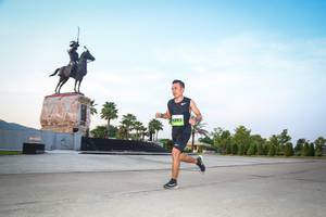 BIB: 
                            <button type="button" onclick="openModal(3691631)" class="btn btn-primary btn-sm float-right btn-popup" data-toggle="modal" data-target=".modal-high-quality">
                        <i class="fas fa-shopping-cart"></i> Add to Cart
                    </button>
                                            <button type="button" onclick="isThisMe(3691631, true)" class="btn btn-success btn-sm float-right btn-popup btn-isme hidden" data-toggle="tooltip" data-placement="bottom" title="นี่คือรูปของคุณใช่ไหม คลิกที่นี่เพื่อเอาเข้าอัลบั้ม">
                        <i class="fas fa-plus"></i> Add to album
                    </button>
                    <button type="button" onclick="isThisMe(3691631, false)" class="btn btn-warning btn-sm float-right btn-popup btn-isnotme hidden">
                        <i class="fas fa-ban"></i> Remove from album
                    </button>