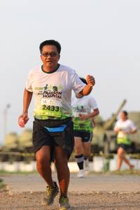 BIB: 2433
                            <button type="button" onclick="openModal(3707267)" class="btn btn-primary btn-sm float-right btn-popup" data-toggle="modal" data-target=".modal-high-quality">
                        <i class="fas fa-shopping-cart"></i> Add to Cart
                    </button>
                                            <button type="button" onclick="isThisMe(3707267, true)" class="btn btn-success btn-sm float-right btn-popup btn-isme hidden" data-toggle="tooltip" data-placement="bottom" title="นี่คือรูปของคุณใช่ไหม คลิกที่นี่เพื่อเอาเข้าอัลบั้ม">
                        <i class="fas fa-plus"></i> Add to album
                    </button>
                    <button type="button" onclick="isThisMe(3707267, false)" class="btn btn-warning btn-sm float-right btn-popup btn-isnotme hidden">
                        <i class="fas fa-ban"></i> Remove from album
                    </button>