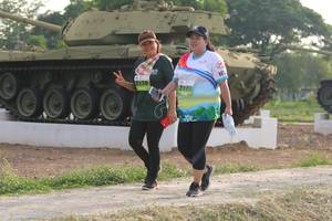 BIB: 
                            <button type="button" onclick="openModal(3710055)" class="btn btn-primary btn-sm float-right btn-popup" data-toggle="modal" data-target=".modal-high-quality">
                        <i class="fas fa-shopping-cart"></i> Add to Cart
                    </button>
                                            <button type="button" onclick="isThisMe(3710055, true)" class="btn btn-success btn-sm float-right btn-popup btn-isme hidden" data-toggle="tooltip" data-placement="bottom" title="นี่คือรูปของคุณใช่ไหม คลิกที่นี่เพื่อเอาเข้าอัลบั้ม">
                        <i class="fas fa-plus"></i> Add to album
                    </button>
                    <button type="button" onclick="isThisMe(3710055, false)" class="btn btn-warning btn-sm float-right btn-popup btn-isnotme hidden">
                        <i class="fas fa-ban"></i> Remove from album
                    </button>