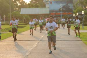 BIB: 
                            <button type="button" onclick="openModal(3706675)" class="btn btn-primary btn-sm float-right btn-popup" data-toggle="modal" data-target=".modal-high-quality">
                        <i class="fas fa-shopping-cart"></i> Add to Cart
                    </button>
                                            <button type="button" onclick="isThisMe(3706675, true)" class="btn btn-success btn-sm float-right btn-popup btn-isme hidden" data-toggle="tooltip" data-placement="bottom" title="นี่คือรูปของคุณใช่ไหม คลิกที่นี่เพื่อเอาเข้าอัลบั้ม">
                        <i class="fas fa-plus"></i> Add to album
                    </button>
                    <button type="button" onclick="isThisMe(3706675, false)" class="btn btn-warning btn-sm float-right btn-popup btn-isnotme hidden">
                        <i class="fas fa-ban"></i> Remove from album
                    </button>