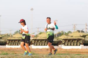 BIB: 1457, 156
                            <button type="button" onclick="openModal(3707872)" class="btn btn-primary btn-sm float-right btn-popup" data-toggle="modal" data-target=".modal-high-quality">
                        <i class="fas fa-shopping-cart"></i> Add to Cart
                    </button>
                                            <button type="button" onclick="isThisMe(3707872, true)" class="btn btn-success btn-sm float-right btn-popup btn-isme hidden" data-toggle="tooltip" data-placement="bottom" title="นี่คือรูปของคุณใช่ไหม คลิกที่นี่เพื่อเอาเข้าอัลบั้ม">
                        <i class="fas fa-plus"></i> Add to album
                    </button>
                    <button type="button" onclick="isThisMe(3707872, false)" class="btn btn-warning btn-sm float-right btn-popup btn-isnotme hidden">
                        <i class="fas fa-ban"></i> Remove from album
                    </button>