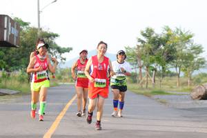 BIB: 2262
                            <button type="button" onclick="openModal(3710144)" class="btn btn-primary btn-sm float-right btn-popup" data-toggle="modal" data-target=".modal-high-quality">
                        <i class="fas fa-shopping-cart"></i> Add to Cart
                    </button>
                                            <button type="button" onclick="isThisMe(3710144, true)" class="btn btn-success btn-sm float-right btn-popup btn-isme hidden" data-toggle="tooltip" data-placement="bottom" title="นี่คือรูปของคุณใช่ไหม คลิกที่นี่เพื่อเอาเข้าอัลบั้ม">
                        <i class="fas fa-plus"></i> Add to album
                    </button>
                    <button type="button" onclick="isThisMe(3710144, false)" class="btn btn-warning btn-sm float-right btn-popup btn-isnotme hidden">
                        <i class="fas fa-ban"></i> Remove from album
                    </button>