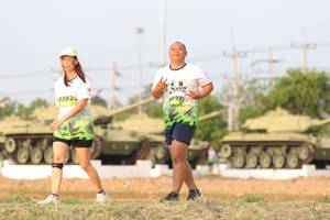 BIB: 1583
                            <button type="button" onclick="openModal(3709265)" class="btn btn-primary btn-sm float-right btn-popup" data-toggle="modal" data-target=".modal-high-quality">
                        <i class="fas fa-shopping-cart"></i> Add to Cart
                    </button>
                                            <button type="button" onclick="isThisMe(3709265, true)" class="btn btn-success btn-sm float-right btn-popup btn-isme hidden" data-toggle="tooltip" data-placement="bottom" title="นี่คือรูปของคุณใช่ไหม คลิกที่นี่เพื่อเอาเข้าอัลบั้ม">
                        <i class="fas fa-plus"></i> Add to album
                    </button>
                    <button type="button" onclick="isThisMe(3709265, false)" class="btn btn-warning btn-sm float-right btn-popup btn-isnotme hidden">
                        <i class="fas fa-ban"></i> Remove from album
                    </button>