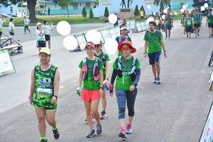 BIB: 2762
                            <button type="button" onclick="openModal(3732338)" class="btn btn-primary btn-sm float-right btn-popup" data-toggle="modal" data-target=".modal-high-quality">
                        <i class="fas fa-shopping-cart"></i> Add to Cart
                    </button>
                                            <button type="button" onclick="isThisMe(3732338, true)" class="btn btn-success btn-sm float-right btn-popup btn-isme hidden" data-toggle="tooltip" data-placement="bottom" title="นี่คือรูปของคุณใช่ไหม คลิกที่นี่เพื่อเอาเข้าอัลบั้ม">
                        <i class="fas fa-plus"></i> Add to album
                    </button>
                    <button type="button" onclick="isThisMe(3732338, false)" class="btn btn-warning btn-sm float-right btn-popup btn-isnotme hidden">
                        <i class="fas fa-ban"></i> Remove from album
                    </button>