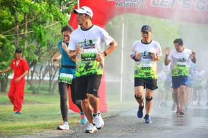 BIB: 0083
                            <button type="button" onclick="openModal(3717714)" class="btn btn-primary btn-sm float-right btn-popup" data-toggle="modal" data-target=".modal-high-quality">
                        <i class="fas fa-shopping-cart"></i> Add to Cart
                    </button>
                                            <button type="button" onclick="isThisMe(3717714, true)" class="btn btn-success btn-sm float-right btn-popup btn-isme hidden" data-toggle="tooltip" data-placement="bottom" title="นี่คือรูปของคุณใช่ไหม คลิกที่นี่เพื่อเอาเข้าอัลบั้ม">
                        <i class="fas fa-plus"></i> Add to album
                    </button>
                    <button type="button" onclick="isThisMe(3717714, false)" class="btn btn-warning btn-sm float-right btn-popup btn-isnotme hidden">
                        <i class="fas fa-ban"></i> Remove from album
                    </button>