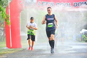 BIB: 1379, 826
                            <button type="button" onclick="openModal(3722747)" class="btn btn-primary btn-sm float-right btn-popup" data-toggle="modal" data-target=".modal-high-quality">
                        <i class="fas fa-shopping-cart"></i> Add to Cart
                    </button>
                                            <button type="button" onclick="isThisMe(3722747, true)" class="btn btn-success btn-sm float-right btn-popup btn-isme hidden" data-toggle="tooltip" data-placement="bottom" title="นี่คือรูปของคุณใช่ไหม คลิกที่นี่เพื่อเอาเข้าอัลบั้ม">
                        <i class="fas fa-plus"></i> Add to album
                    </button>
                    <button type="button" onclick="isThisMe(3722747, false)" class="btn btn-warning btn-sm float-right btn-popup btn-isnotme hidden">
                        <i class="fas fa-ban"></i> Remove from album
                    </button>