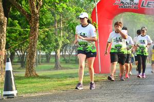 BIB: 693
                            <button type="button" onclick="openModal(3769647)" class="btn btn-primary btn-sm float-right btn-popup" data-toggle="modal" data-target=".modal-high-quality">
                        <i class="fas fa-shopping-cart"></i> Add to Cart
                    </button>
                                            <button type="button" onclick="isThisMe(3769647, true)" class="btn btn-success btn-sm float-right btn-popup btn-isme hidden" data-toggle="tooltip" data-placement="bottom" title="นี่คือรูปของคุณใช่ไหม คลิกที่นี่เพื่อเอาเข้าอัลบั้ม">
                        <i class="fas fa-plus"></i> Add to album
                    </button>
                    <button type="button" onclick="isThisMe(3769647, false)" class="btn btn-warning btn-sm float-right btn-popup btn-isnotme hidden">
                        <i class="fas fa-ban"></i> Remove from album
                    </button>