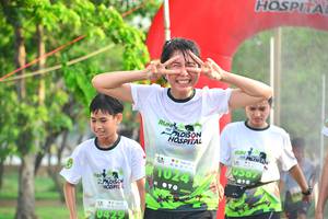 BIB: 1024, 0429
                            <button type="button" onclick="openModal(3744999)" class="btn btn-primary btn-sm float-right btn-popup" data-toggle="modal" data-target=".modal-high-quality">
                        <i class="fas fa-shopping-cart"></i> Add to Cart
                    </button>
                                            <button type="button" onclick="isThisMe(3744999, true)" class="btn btn-success btn-sm float-right btn-popup btn-isme hidden" data-toggle="tooltip" data-placement="bottom" title="นี่คือรูปของคุณใช่ไหม คลิกที่นี่เพื่อเอาเข้าอัลบั้ม">
                        <i class="fas fa-plus"></i> Add to album
                    </button>
                    <button type="button" onclick="isThisMe(3744999, false)" class="btn btn-warning btn-sm float-right btn-popup btn-isnotme hidden">
                        <i class="fas fa-ban"></i> Remove from album
                    </button>