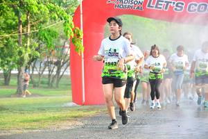 BIB: 1542
                            <button type="button" onclick="openModal(3766161)" class="btn btn-primary btn-sm float-right btn-popup" data-toggle="modal" data-target=".modal-high-quality">
                        <i class="fas fa-shopping-cart"></i> Add to Cart
                    </button>
                                            <button type="button" onclick="isThisMe(3766161, true)" class="btn btn-success btn-sm float-right btn-popup btn-isme hidden" data-toggle="tooltip" data-placement="bottom" title="นี่คือรูปของคุณใช่ไหม คลิกที่นี่เพื่อเอาเข้าอัลบั้ม">
                        <i class="fas fa-plus"></i> Add to album
                    </button>
                    <button type="button" onclick="isThisMe(3766161, false)" class="btn btn-warning btn-sm float-right btn-popup btn-isnotme hidden">
                        <i class="fas fa-ban"></i> Remove from album
                    </button>