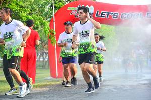 BIB: 1079
                            <button type="button" onclick="openModal(3732337)" class="btn btn-primary btn-sm float-right btn-popup" data-toggle="modal" data-target=".modal-high-quality">
                        <i class="fas fa-shopping-cart"></i> Add to Cart
                    </button>
                                            <button type="button" onclick="isThisMe(3732337, true)" class="btn btn-success btn-sm float-right btn-popup btn-isme hidden" data-toggle="tooltip" data-placement="bottom" title="นี่คือรูปของคุณใช่ไหม คลิกที่นี่เพื่อเอาเข้าอัลบั้ม">
                        <i class="fas fa-plus"></i> Add to album
                    </button>
                    <button type="button" onclick="isThisMe(3732337, false)" class="btn btn-warning btn-sm float-right btn-popup btn-isnotme hidden">
                        <i class="fas fa-ban"></i> Remove from album
                    </button>