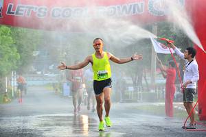 BIB: 2547
                            <button type="button" onclick="openModal(3663174)" class="btn btn-primary btn-sm float-right btn-popup" data-toggle="modal" data-target=".modal-high-quality">
                        <i class="fas fa-shopping-cart"></i> Add to Cart
                    </button>
                                            <button type="button" onclick="isThisMe(3663174, true)" class="btn btn-success btn-sm float-right btn-popup btn-isme hidden" data-toggle="tooltip" data-placement="bottom" title="นี่คือรูปของคุณใช่ไหม คลิกที่นี่เพื่อเอาเข้าอัลบั้ม">
                        <i class="fas fa-plus"></i> Add to album
                    </button>
                    <button type="button" onclick="isThisMe(3663174, false)" class="btn btn-warning btn-sm float-right btn-popup btn-isnotme hidden">
                        <i class="fas fa-ban"></i> Remove from album
                    </button>