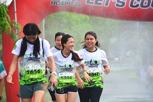 BIB: 946
                            <button type="button" onclick="openModal(3731784)" class="btn btn-primary btn-sm float-right btn-popup" data-toggle="modal" data-target=".modal-high-quality">
                        <i class="fas fa-shopping-cart"></i> Add to Cart
                    </button>
                                            <button type="button" onclick="isThisMe(3731784, true)" class="btn btn-success btn-sm float-right btn-popup btn-isme hidden" data-toggle="tooltip" data-placement="bottom" title="นี่คือรูปของคุณใช่ไหม คลิกที่นี่เพื่อเอาเข้าอัลบั้ม">
                        <i class="fas fa-plus"></i> Add to album
                    </button>
                    <button type="button" onclick="isThisMe(3731784, false)" class="btn btn-warning btn-sm float-right btn-popup btn-isnotme hidden">
                        <i class="fas fa-ban"></i> Remove from album
                    </button>