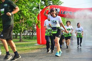 BIB: 1866
                            <button type="button" onclick="openModal(3749306)" class="btn btn-primary btn-sm float-right btn-popup" data-toggle="modal" data-target=".modal-high-quality">
                        <i class="fas fa-shopping-cart"></i> Add to Cart
                    </button>
                                            <button type="button" onclick="isThisMe(3749306, true)" class="btn btn-success btn-sm float-right btn-popup btn-isme hidden" data-toggle="tooltip" data-placement="bottom" title="นี่คือรูปของคุณใช่ไหม คลิกที่นี่เพื่อเอาเข้าอัลบั้ม">
                        <i class="fas fa-plus"></i> Add to album
                    </button>
                    <button type="button" onclick="isThisMe(3749306, false)" class="btn btn-warning btn-sm float-right btn-popup btn-isnotme hidden">
                        <i class="fas fa-ban"></i> Remove from album
                    </button>