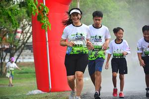 BIB: 1875, 864, 865
                            <button type="button" onclick="openModal(3727498)" class="btn btn-primary btn-sm float-right btn-popup" data-toggle="modal" data-target=".modal-high-quality">
                        <i class="fas fa-shopping-cart"></i> Add to Cart
                    </button>
                                            <button type="button" onclick="isThisMe(3727498, true)" class="btn btn-success btn-sm float-right btn-popup btn-isme hidden" data-toggle="tooltip" data-placement="bottom" title="นี่คือรูปของคุณใช่ไหม คลิกที่นี่เพื่อเอาเข้าอัลบั้ม">
                        <i class="fas fa-plus"></i> Add to album
                    </button>
                    <button type="button" onclick="isThisMe(3727498, false)" class="btn btn-warning btn-sm float-right btn-popup btn-isnotme hidden">
                        <i class="fas fa-ban"></i> Remove from album
                    </button>