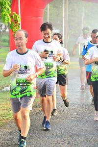 BIB: 373
                            <button type="button" onclick="openModal(3733727)" class="btn btn-primary btn-sm float-right btn-popup" data-toggle="modal" data-target=".modal-high-quality">
                        <i class="fas fa-shopping-cart"></i> Add to Cart
                    </button>
                                            <button type="button" onclick="isThisMe(3733727, true)" class="btn btn-success btn-sm float-right btn-popup btn-isme hidden" data-toggle="tooltip" data-placement="bottom" title="นี่คือรูปของคุณใช่ไหม คลิกที่นี่เพื่อเอาเข้าอัลบั้ม">
                        <i class="fas fa-plus"></i> Add to album
                    </button>
                    <button type="button" onclick="isThisMe(3733727, false)" class="btn btn-warning btn-sm float-right btn-popup btn-isnotme hidden">
                        <i class="fas fa-ban"></i> Remove from album
                    </button>