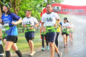 BIB: 2399
                            <button type="button" onclick="openModal(3746142)" class="btn btn-primary btn-sm float-right btn-popup" data-toggle="modal" data-target=".modal-high-quality">
                        <i class="fas fa-shopping-cart"></i> Add to Cart
                    </button>
                                            <button type="button" onclick="isThisMe(3746142, true)" class="btn btn-success btn-sm float-right btn-popup btn-isme hidden" data-toggle="tooltip" data-placement="bottom" title="นี่คือรูปของคุณใช่ไหม คลิกที่นี่เพื่อเอาเข้าอัลบั้ม">
                        <i class="fas fa-plus"></i> Add to album
                    </button>
                    <button type="button" onclick="isThisMe(3746142, false)" class="btn btn-warning btn-sm float-right btn-popup btn-isnotme hidden">
                        <i class="fas fa-ban"></i> Remove from album
                    </button>