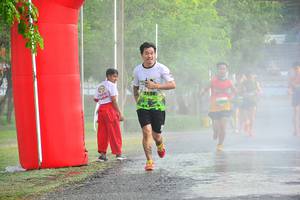 BIB: 2138
                            <button type="button" onclick="openModal(3671303)" class="btn btn-primary btn-sm float-right btn-popup" data-toggle="modal" data-target=".modal-high-quality">
                        <i class="fas fa-shopping-cart"></i> Add to Cart
                    </button>
                                            <button type="button" onclick="isThisMe(3671303, true)" class="btn btn-success btn-sm float-right btn-popup btn-isme hidden" data-toggle="tooltip" data-placement="bottom" title="นี่คือรูปของคุณใช่ไหม คลิกที่นี่เพื่อเอาเข้าอัลบั้ม">
                        <i class="fas fa-plus"></i> Add to album
                    </button>
                    <button type="button" onclick="isThisMe(3671303, false)" class="btn btn-warning btn-sm float-right btn-popup btn-isnotme hidden">
                        <i class="fas fa-ban"></i> Remove from album
                    </button>