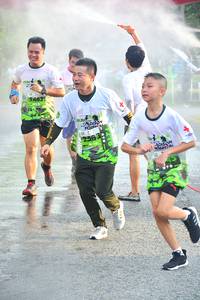 BIB: 1462, 
                            <button type="button" onclick="openModal(3733155)" class="btn btn-primary btn-sm float-right btn-popup" data-toggle="modal" data-target=".modal-high-quality">
                        <i class="fas fa-shopping-cart"></i> Add to Cart
                    </button>
                                            <button type="button" onclick="isThisMe(3733155, true)" class="btn btn-success btn-sm float-right btn-popup btn-isme hidden" data-toggle="tooltip" data-placement="bottom" title="นี่คือรูปของคุณใช่ไหม คลิกที่นี่เพื่อเอาเข้าอัลบั้ม">
                        <i class="fas fa-plus"></i> Add to album
                    </button>
                    <button type="button" onclick="isThisMe(3733155, false)" class="btn btn-warning btn-sm float-right btn-popup btn-isnotme hidden">
                        <i class="fas fa-ban"></i> Remove from album
                    </button>