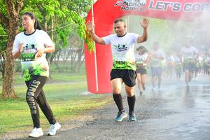 BIB: 14341
                            <button type="button" onclick="openModal(3752759)" class="btn btn-primary btn-sm float-right btn-popup" data-toggle="modal" data-target=".modal-high-quality">
                        <i class="fas fa-shopping-cart"></i> Add to Cart
                    </button>
                                            <button type="button" onclick="isThisMe(3752759, true)" class="btn btn-success btn-sm float-right btn-popup btn-isme hidden" data-toggle="tooltip" data-placement="bottom" title="นี่คือรูปของคุณใช่ไหม คลิกที่นี่เพื่อเอาเข้าอัลบั้ม">
                        <i class="fas fa-plus"></i> Add to album
                    </button>
                    <button type="button" onclick="isThisMe(3752759, false)" class="btn btn-warning btn-sm float-right btn-popup btn-isnotme hidden">
                        <i class="fas fa-ban"></i> Remove from album
                    </button>