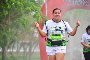 BIB: 236
                            <button type="button" onclick="openModal(3722828)" class="btn btn-primary btn-sm float-right btn-popup" data-toggle="modal" data-target=".modal-high-quality">
                        <i class="fas fa-shopping-cart"></i> Add to Cart
                    </button>
                                            <button type="button" onclick="isThisMe(3722828, true)" class="btn btn-success btn-sm float-right btn-popup btn-isme hidden" data-toggle="tooltip" data-placement="bottom" title="นี่คือรูปของคุณใช่ไหม คลิกที่นี่เพื่อเอาเข้าอัลบั้ม">
                        <i class="fas fa-plus"></i> Add to album
                    </button>
                    <button type="button" onclick="isThisMe(3722828, false)" class="btn btn-warning btn-sm float-right btn-popup btn-isnotme hidden">
                        <i class="fas fa-ban"></i> Remove from album
                    </button>