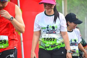 BIB: 1607, 
                            <button type="button" onclick="openModal(3719890)" class="btn btn-primary btn-sm float-right btn-popup" data-toggle="modal" data-target=".modal-high-quality">
                        <i class="fas fa-shopping-cart"></i> Add to Cart
                    </button>
                                            <button type="button" onclick="isThisMe(3719890, true)" class="btn btn-success btn-sm float-right btn-popup btn-isme hidden" data-toggle="tooltip" data-placement="bottom" title="นี่คือรูปของคุณใช่ไหม คลิกที่นี่เพื่อเอาเข้าอัลบั้ม">
                        <i class="fas fa-plus"></i> Add to album
                    </button>
                    <button type="button" onclick="isThisMe(3719890, false)" class="btn btn-warning btn-sm float-right btn-popup btn-isnotme hidden">
                        <i class="fas fa-ban"></i> Remove from album
                    </button>