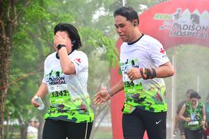 BIB: 1342
                            <button type="button" onclick="openModal(3722833)" class="btn btn-primary btn-sm float-right btn-popup" data-toggle="modal" data-target=".modal-high-quality">
                        <i class="fas fa-shopping-cart"></i> Add to Cart
                    </button>
                                            <button type="button" onclick="isThisMe(3722833, true)" class="btn btn-success btn-sm float-right btn-popup btn-isme hidden" data-toggle="tooltip" data-placement="bottom" title="นี่คือรูปของคุณใช่ไหม คลิกที่นี่เพื่อเอาเข้าอัลบั้ม">
                        <i class="fas fa-plus"></i> Add to album
                    </button>
                    <button type="button" onclick="isThisMe(3722833, false)" class="btn btn-warning btn-sm float-right btn-popup btn-isnotme hidden">
                        <i class="fas fa-ban"></i> Remove from album
                    </button>