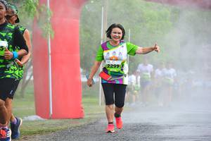 BIB: 2299
                            <button type="button" onclick="openModal(3722895)" class="btn btn-primary btn-sm float-right btn-popup" data-toggle="modal" data-target=".modal-high-quality">
                        <i class="fas fa-shopping-cart"></i> Add to Cart
                    </button>
                                            <button type="button" onclick="isThisMe(3722895, true)" class="btn btn-success btn-sm float-right btn-popup btn-isme hidden" data-toggle="tooltip" data-placement="bottom" title="นี่คือรูปของคุณใช่ไหม คลิกที่นี่เพื่อเอาเข้าอัลบั้ม">
                        <i class="fas fa-plus"></i> Add to album
                    </button>
                    <button type="button" onclick="isThisMe(3722895, false)" class="btn btn-warning btn-sm float-right btn-popup btn-isnotme hidden">
                        <i class="fas fa-ban"></i> Remove from album
                    </button>