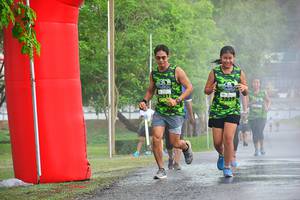 BIB: 2531, 2529
                            <button type="button" onclick="openModal(3722911)" class="btn btn-primary btn-sm float-right btn-popup" data-toggle="modal" data-target=".modal-high-quality">
                        <i class="fas fa-shopping-cart"></i> Add to Cart
                    </button>
                                            <button type="button" onclick="isThisMe(3722911, true)" class="btn btn-success btn-sm float-right btn-popup btn-isme hidden" data-toggle="tooltip" data-placement="bottom" title="นี่คือรูปของคุณใช่ไหม คลิกที่นี่เพื่อเอาเข้าอัลบั้ม">
                        <i class="fas fa-plus"></i> Add to album
                    </button>
                    <button type="button" onclick="isThisMe(3722911, false)" class="btn btn-warning btn-sm float-right btn-popup btn-isnotme hidden">
                        <i class="fas fa-ban"></i> Remove from album
                    </button>