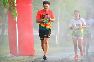 BIB: 228
                            <button type="button" onclick="openModal(3693801)" class="btn btn-primary btn-sm float-right btn-popup" data-toggle="modal" data-target=".modal-high-quality">
                        <i class="fas fa-shopping-cart"></i> Add to Cart
                    </button>
                                            <button type="button" onclick="isThisMe(3693801, true)" class="btn btn-success btn-sm float-right btn-popup btn-isme hidden" data-toggle="tooltip" data-placement="bottom" title="นี่คือรูปของคุณใช่ไหม คลิกที่นี่เพื่อเอาเข้าอัลบั้ม">
                        <i class="fas fa-plus"></i> Add to album
                    </button>
                    <button type="button" onclick="isThisMe(3693801, false)" class="btn btn-warning btn-sm float-right btn-popup btn-isnotme hidden">
                        <i class="fas fa-ban"></i> Remove from album
                    </button>