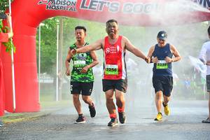 BIB: 1144, 2238, 2256
                            <button type="button" onclick="openModal(3729566)" class="btn btn-primary btn-sm float-right btn-popup" data-toggle="modal" data-target=".modal-high-quality">
                        <i class="fas fa-shopping-cart"></i> Add to Cart
                    </button>
                                            <button type="button" onclick="isThisMe(3729566, true)" class="btn btn-success btn-sm float-right btn-popup btn-isme hidden" data-toggle="tooltip" data-placement="bottom" title="นี่คือรูปของคุณใช่ไหม คลิกที่นี่เพื่อเอาเข้าอัลบั้ม">
                        <i class="fas fa-plus"></i> Add to album
                    </button>
                    <button type="button" onclick="isThisMe(3729566, false)" class="btn btn-warning btn-sm float-right btn-popup btn-isnotme hidden">
                        <i class="fas fa-ban"></i> Remove from album
                    </button>