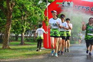 BIB: 1363
                            <button type="button" onclick="openModal(3758266)" class="btn btn-primary btn-sm float-right btn-popup" data-toggle="modal" data-target=".modal-high-quality">
                        <i class="fas fa-shopping-cart"></i> Add to Cart
                    </button>
                                            <button type="button" onclick="isThisMe(3758266, true)" class="btn btn-success btn-sm float-right btn-popup btn-isme hidden" data-toggle="tooltip" data-placement="bottom" title="นี่คือรูปของคุณใช่ไหม คลิกที่นี่เพื่อเอาเข้าอัลบั้ม">
                        <i class="fas fa-plus"></i> Add to album
                    </button>
                    <button type="button" onclick="isThisMe(3758266, false)" class="btn btn-warning btn-sm float-right btn-popup btn-isnotme hidden">
                        <i class="fas fa-ban"></i> Remove from album
                    </button>