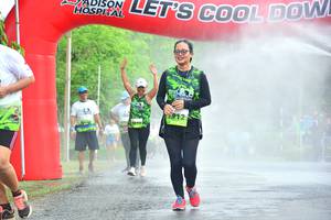 BIB: 912
                            <button type="button" onclick="openModal(3723110)" class="btn btn-primary btn-sm float-right btn-popup" data-toggle="modal" data-target=".modal-high-quality">
                        <i class="fas fa-shopping-cart"></i> Add to Cart
                    </button>
                                            <button type="button" onclick="isThisMe(3723110, true)" class="btn btn-success btn-sm float-right btn-popup btn-isme hidden" data-toggle="tooltip" data-placement="bottom" title="นี่คือรูปของคุณใช่ไหม คลิกที่นี่เพื่อเอาเข้าอัลบั้ม">
                        <i class="fas fa-plus"></i> Add to album
                    </button>
                    <button type="button" onclick="isThisMe(3723110, false)" class="btn btn-warning btn-sm float-right btn-popup btn-isnotme hidden">
                        <i class="fas fa-ban"></i> Remove from album
                    </button>